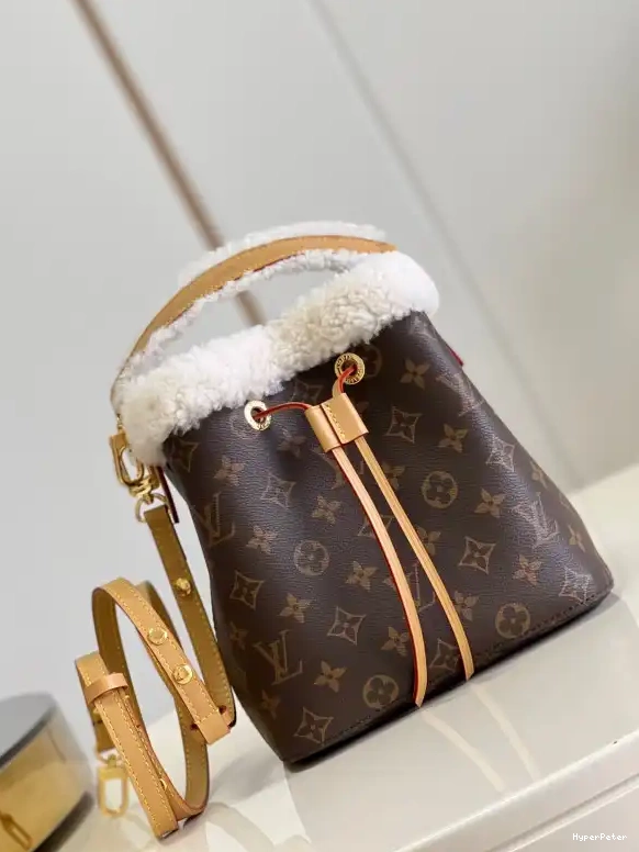 VUITTON BB LOUIS NÉONOÉ 0519